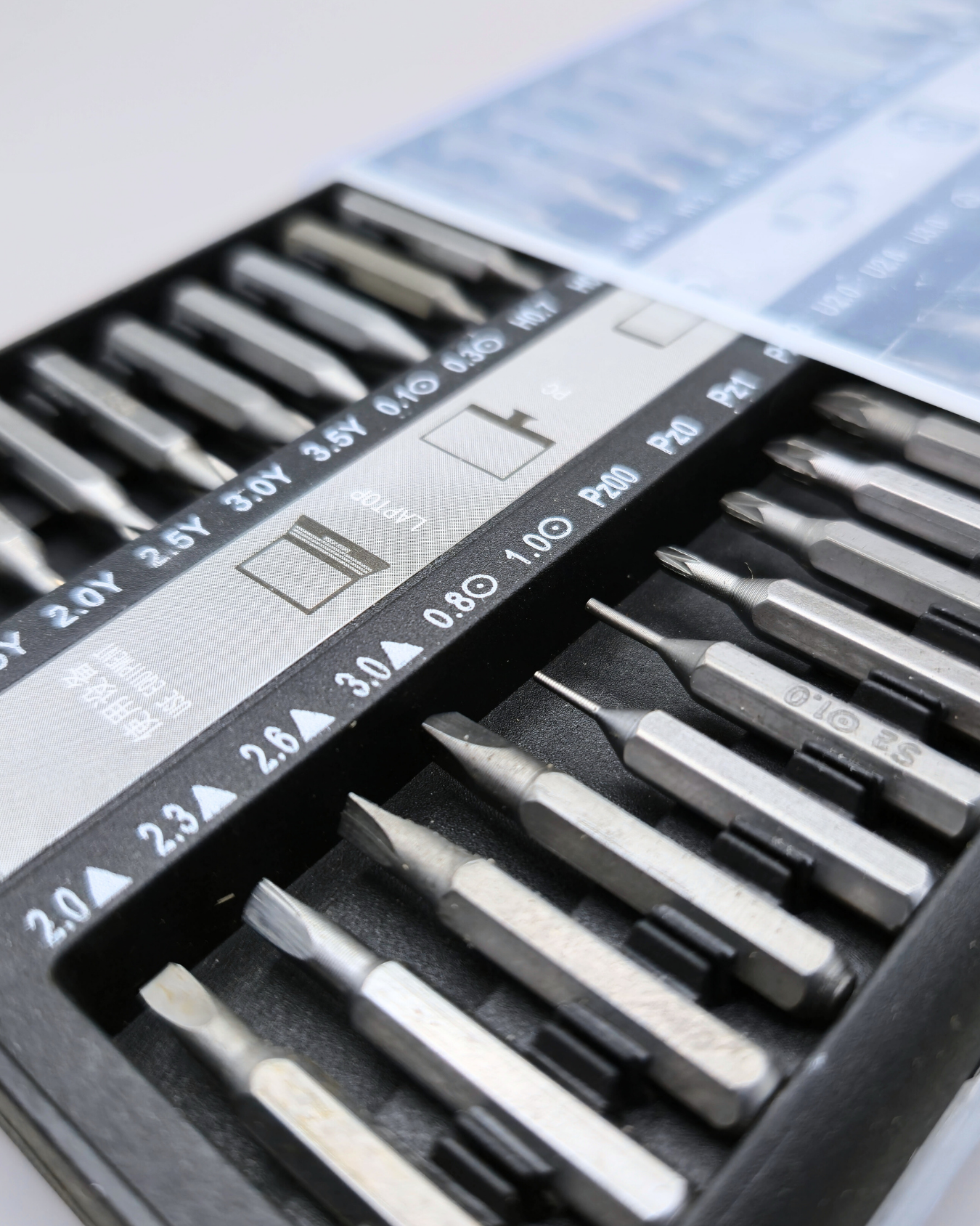 102-in-1 Screwdriver Set