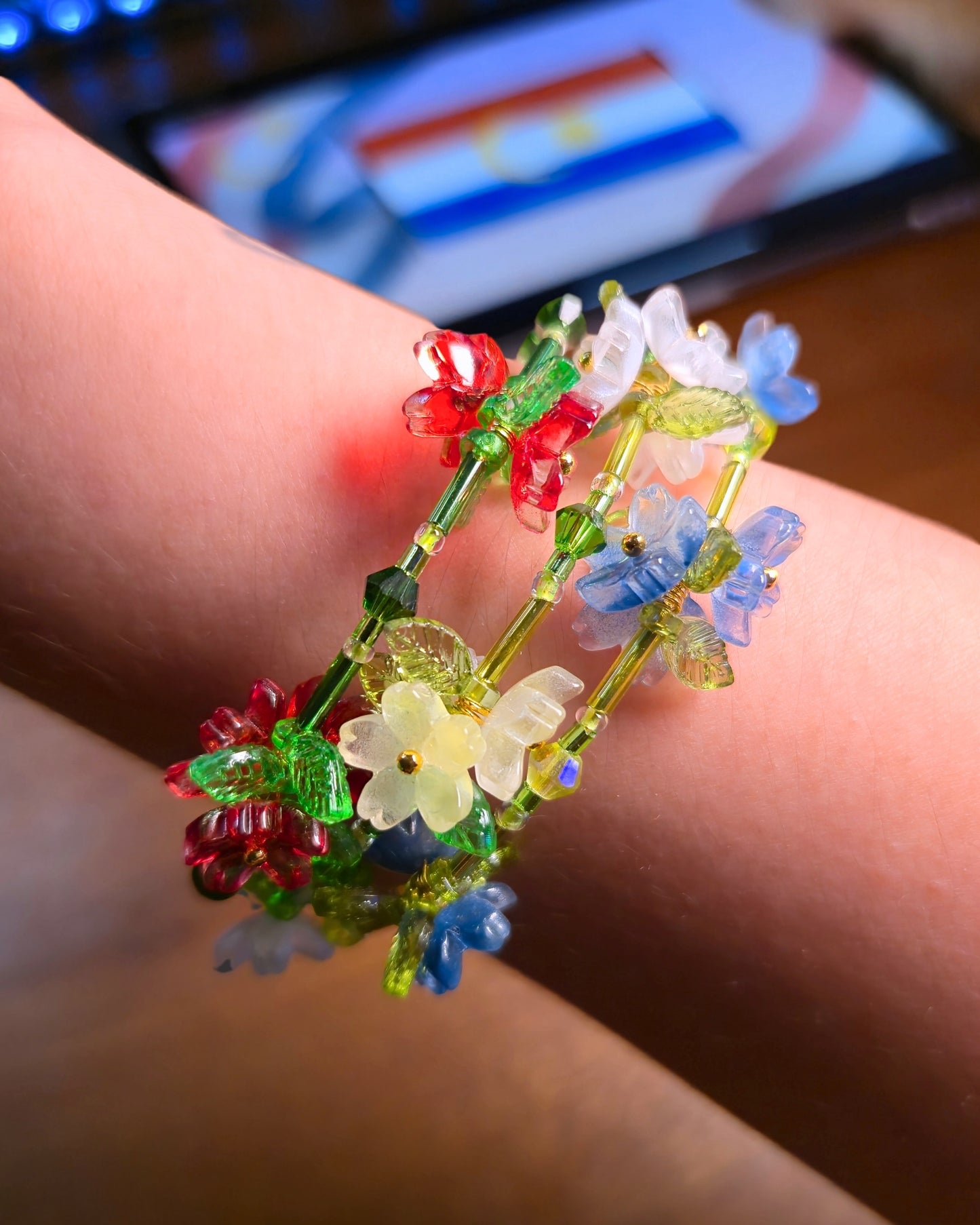 MALAYSIA KITA // Labuan Blossom Bangle