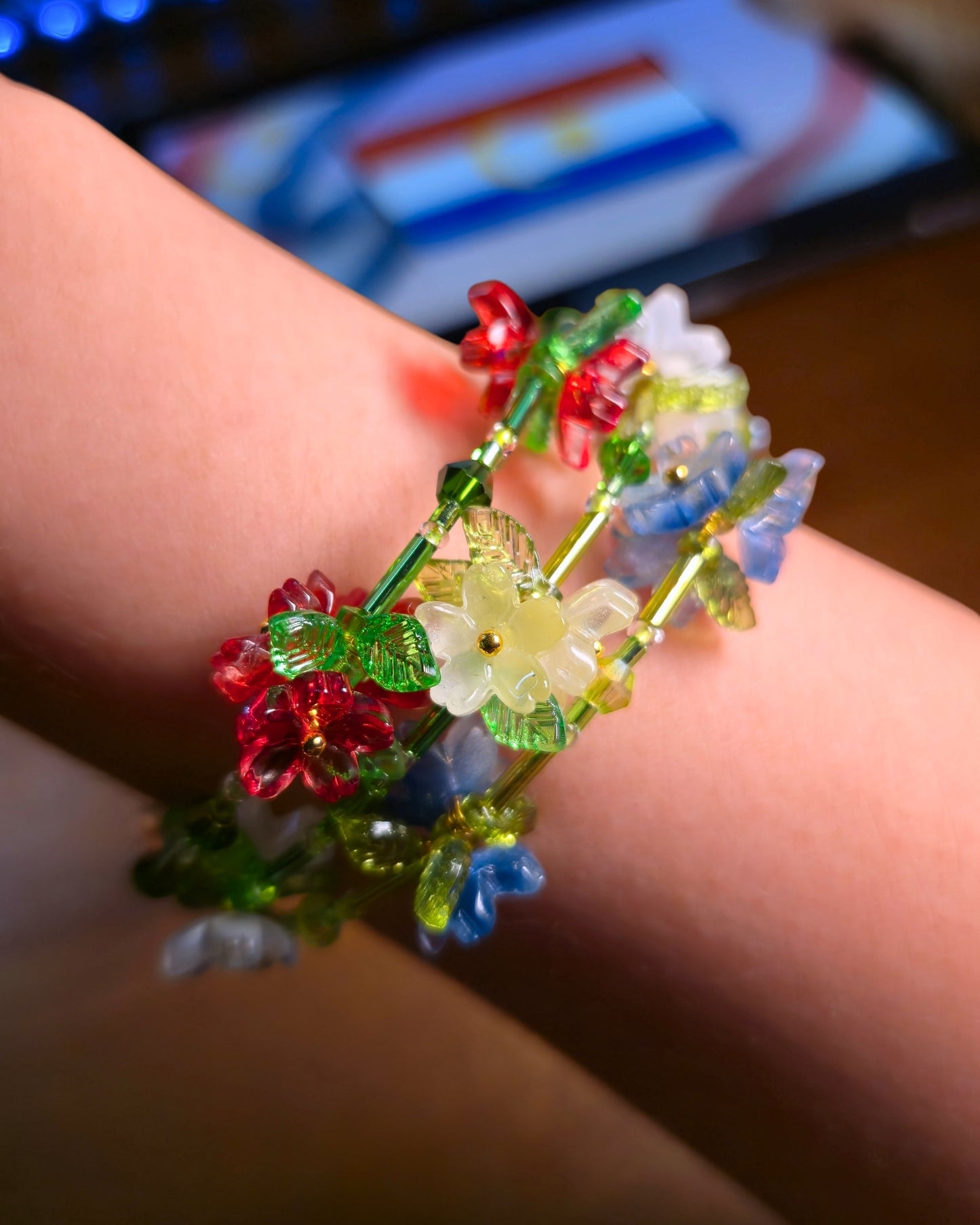 MALAYSIA KITA // Labuan Blossom Bangle
