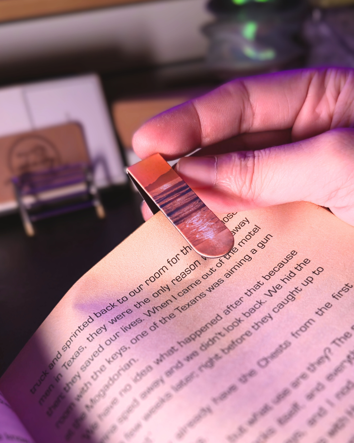 Mini Magnetic Bookmark