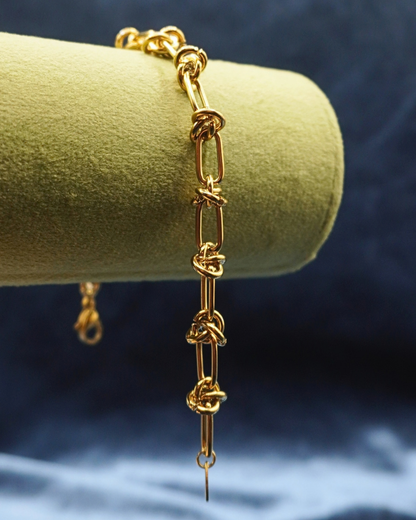 ESSENTIALS Bracelet // 01 Gold