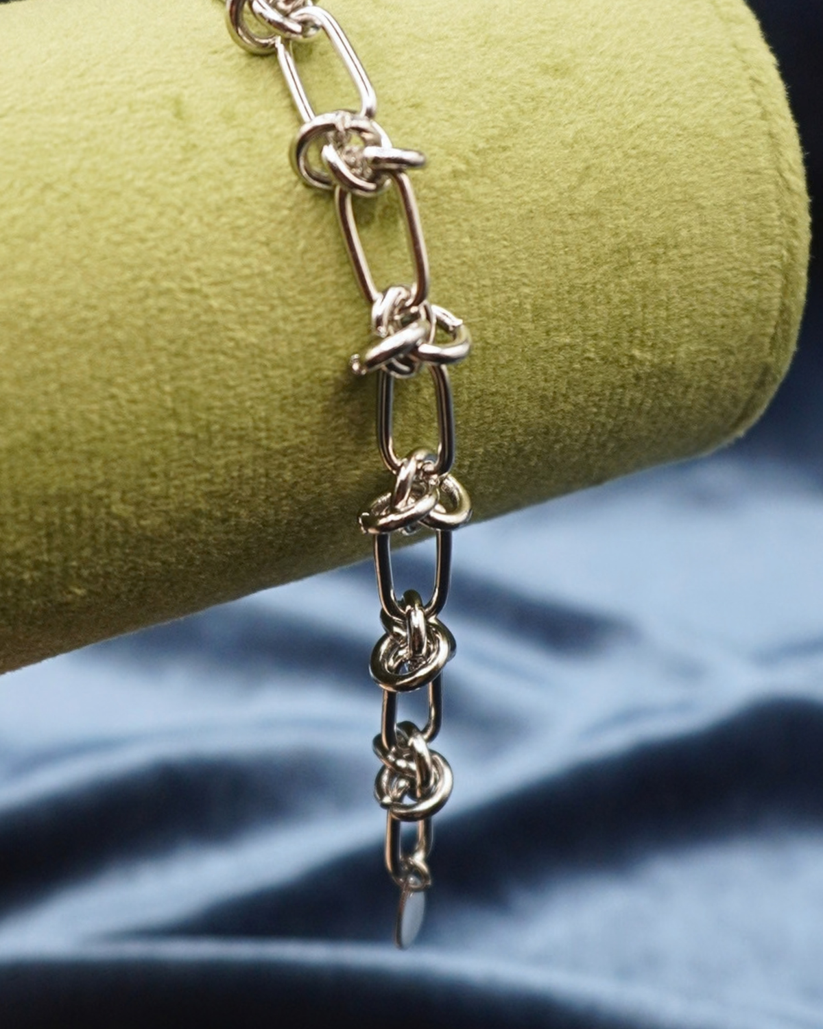 ESSENTIALS Bracelet // 01 Silver