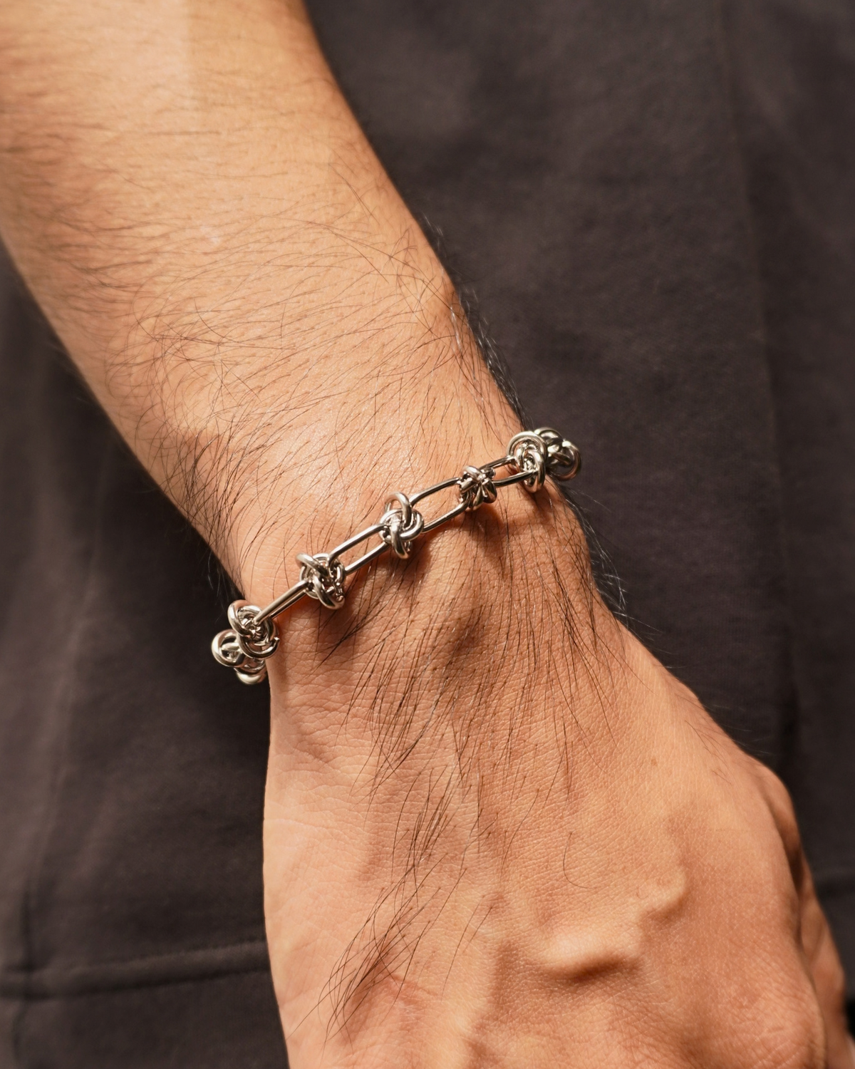ESSENTIALS Bracelet // 01 Silver