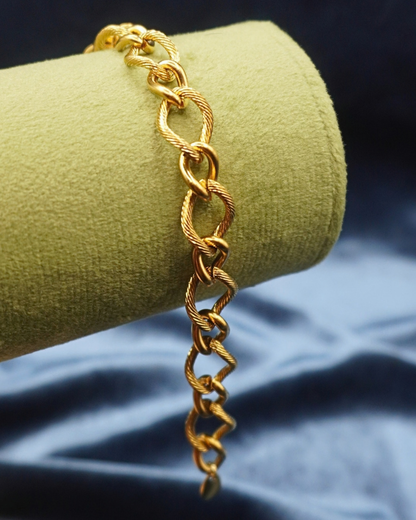 ESSENTIALS Bracelet // 02 Gold