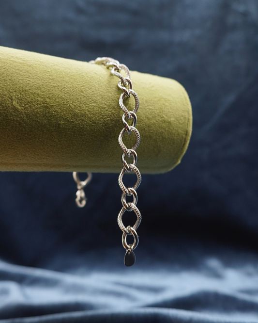 ESSENTIALS Bracelet // 02 Silver