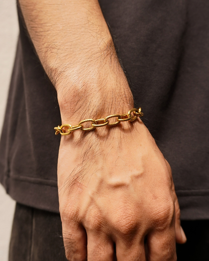 ESSENTIALS Bracelet // 03 Gold