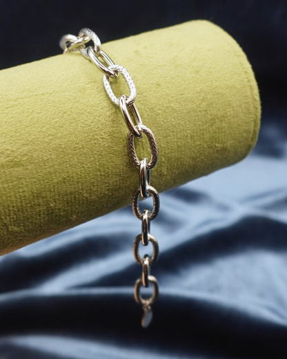ESSENTIALS Bracelet // 03 Silver