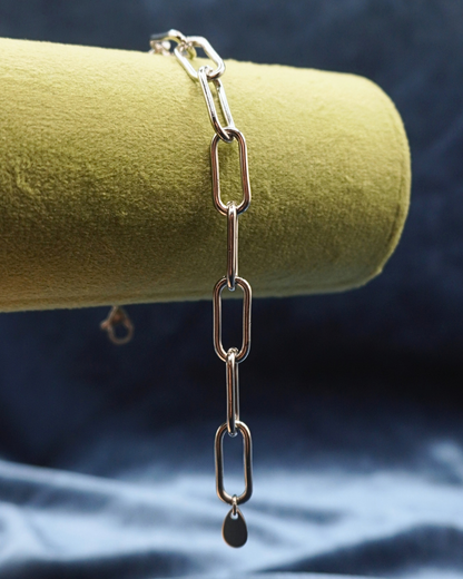 ESSENTIALS Bracelet // 04 Silver