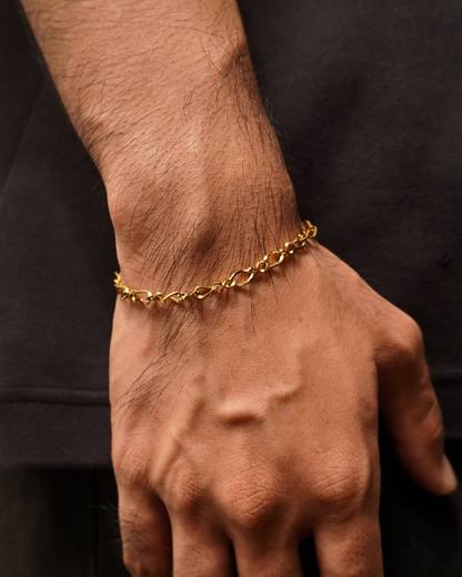 ESSENTIALS Bracelet // 06 Gold