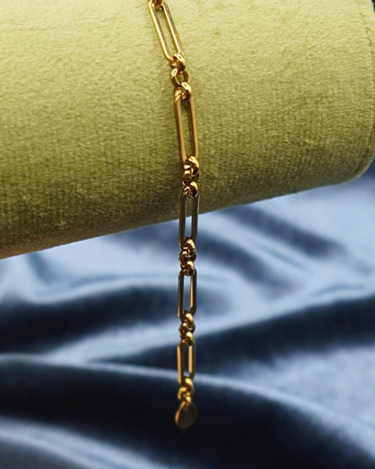 ESSENTIALS Bracelet // 07 Gold