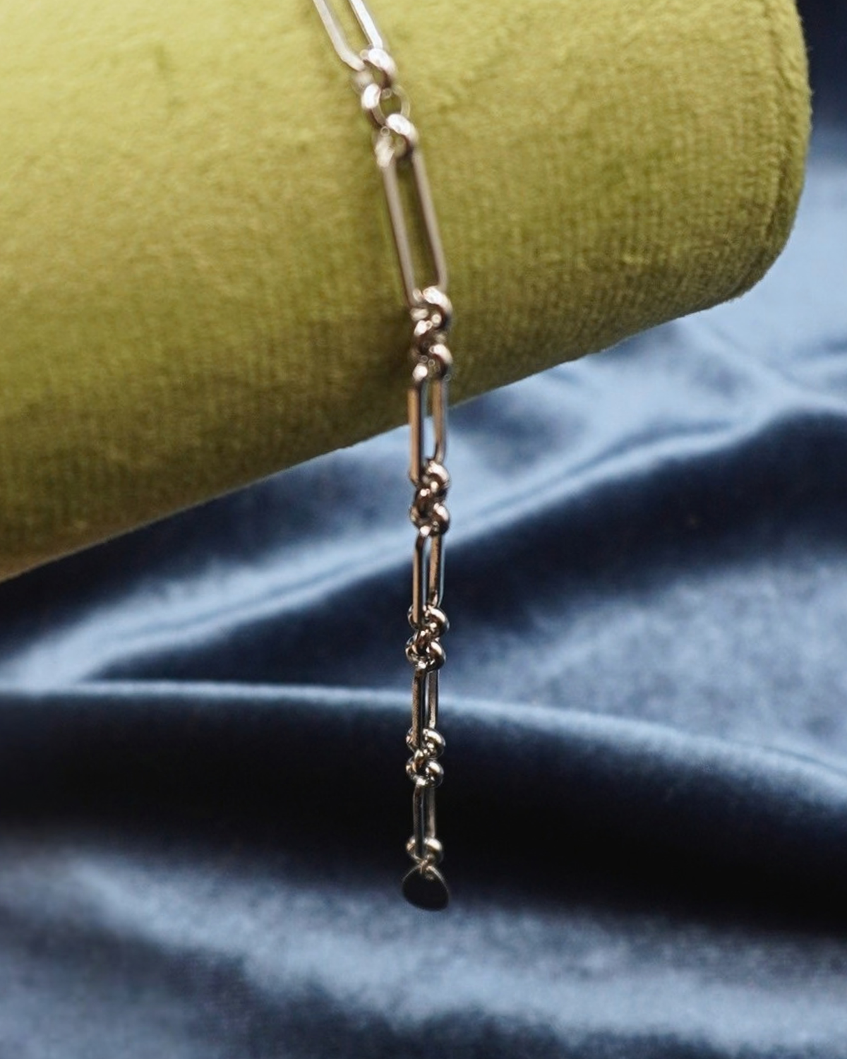 ESSENTIALS Necklace // 07 Silver