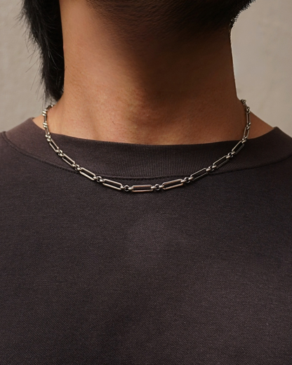 ESSENTIALS Necklace // 07 Silver