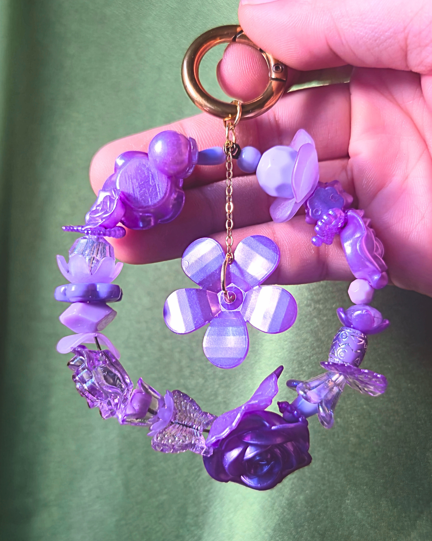 [LIMITED] Handmade Ornament Keychain - Purple