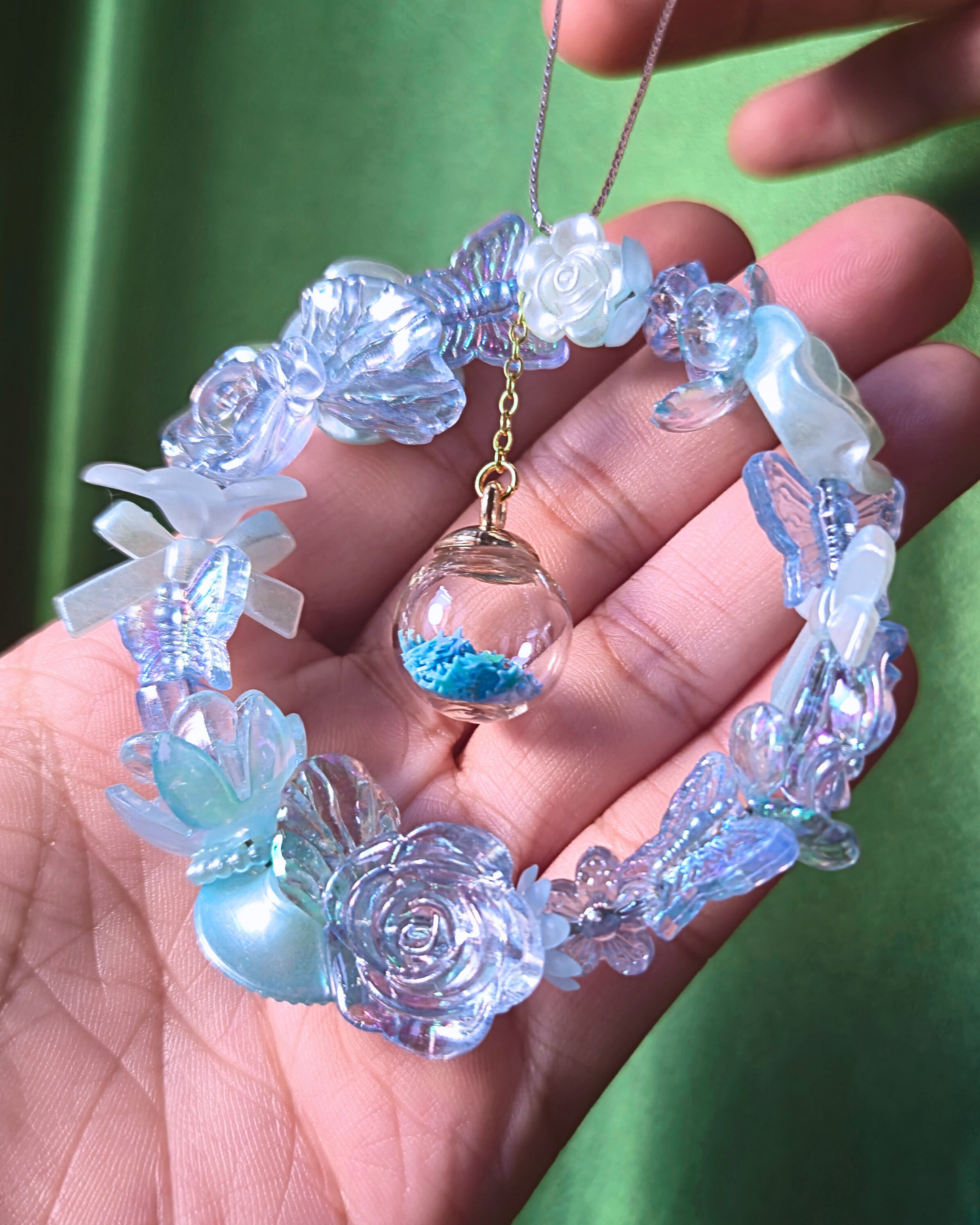 [LIMITED] Handmade Ornament Keychain - Winter Blue