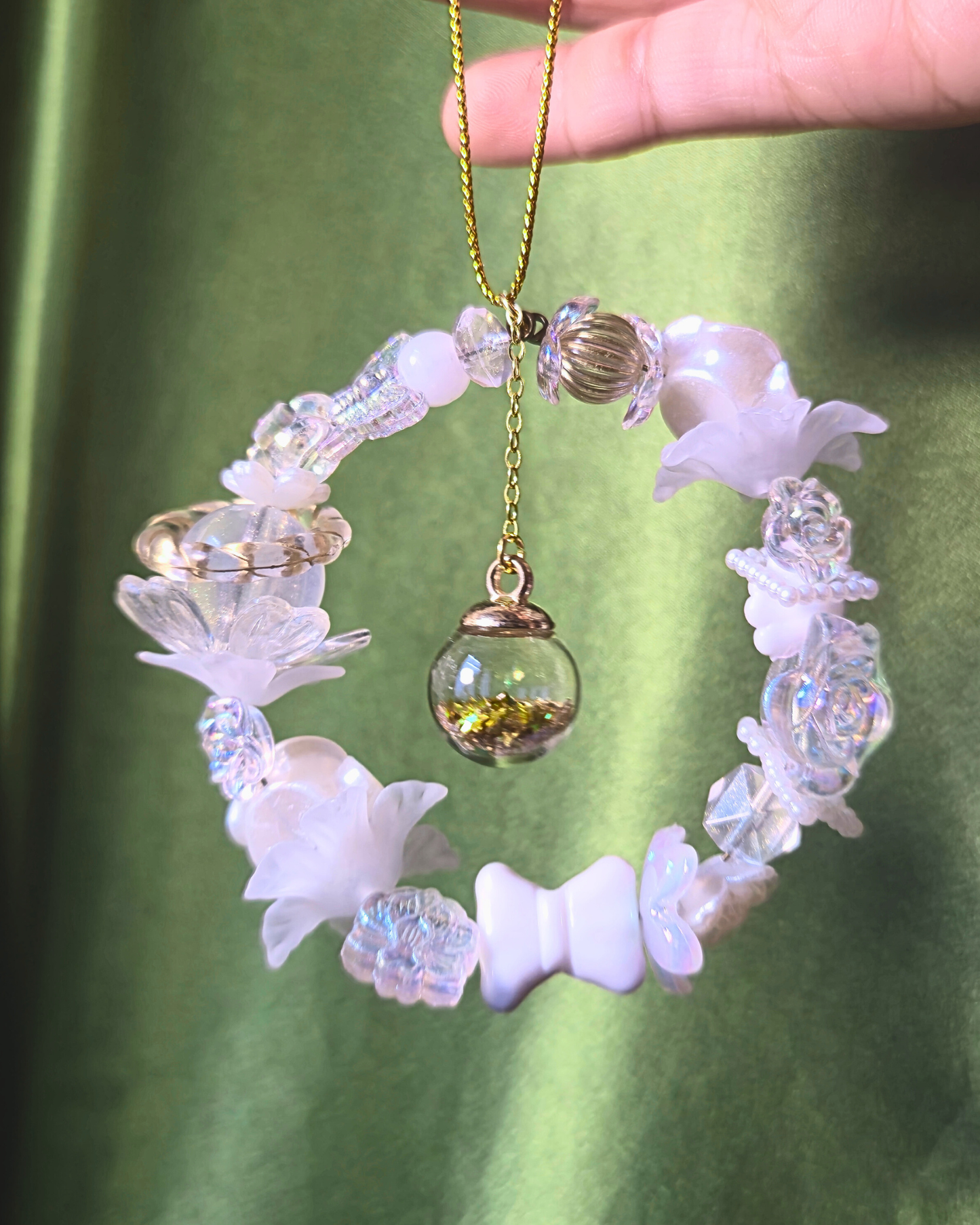 [LIMITED] Handmade Ornament Keychain - Winter White