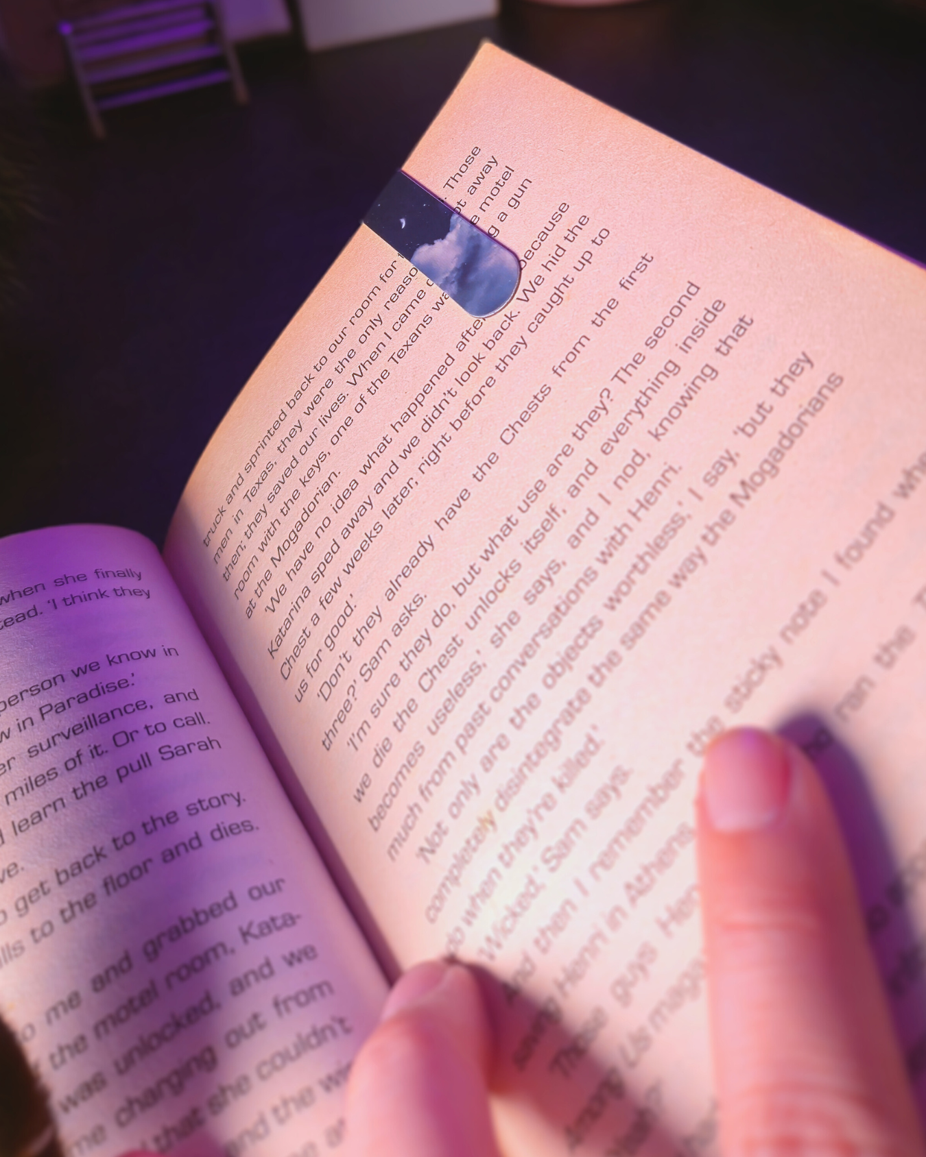 Mini Magnetic Bookmark