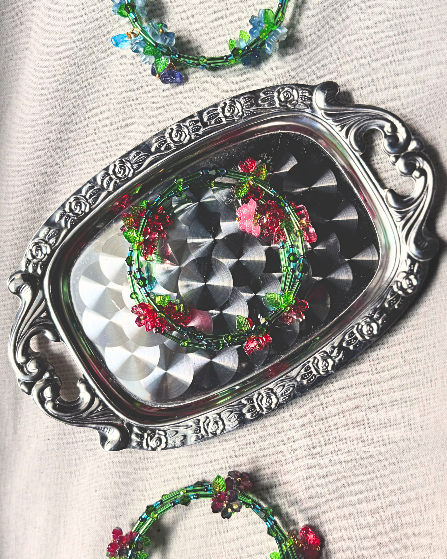 SPRING BLOSSOM // Scarlet