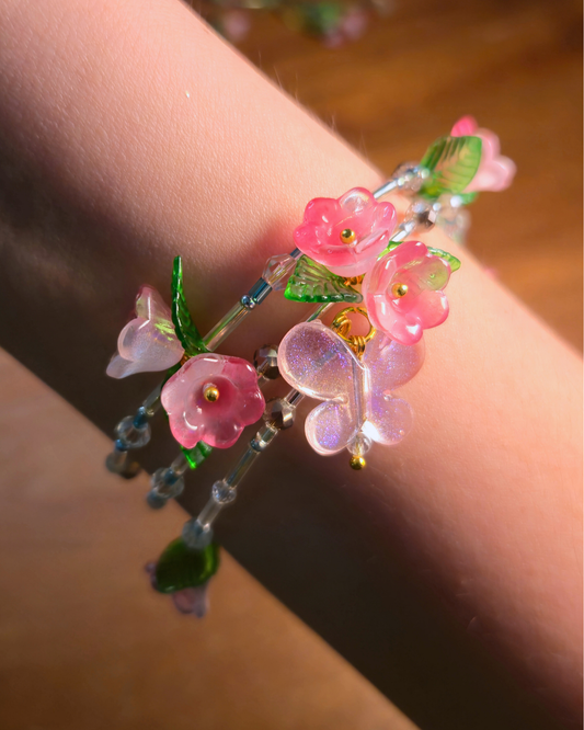 [PRE-ORDER] Winter Bloom Vine Bangles // Sakura